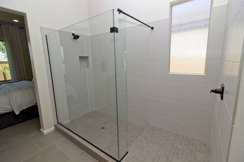 Seamless Glass Showers